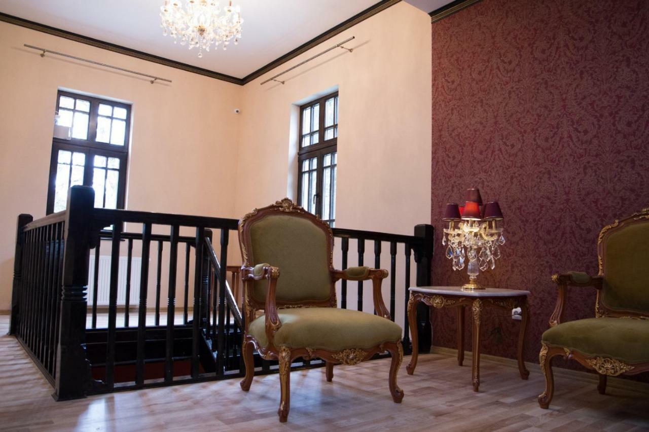 Hotel Boutique Vila Lakastel Σινάια Εξωτερικό φωτογραφία