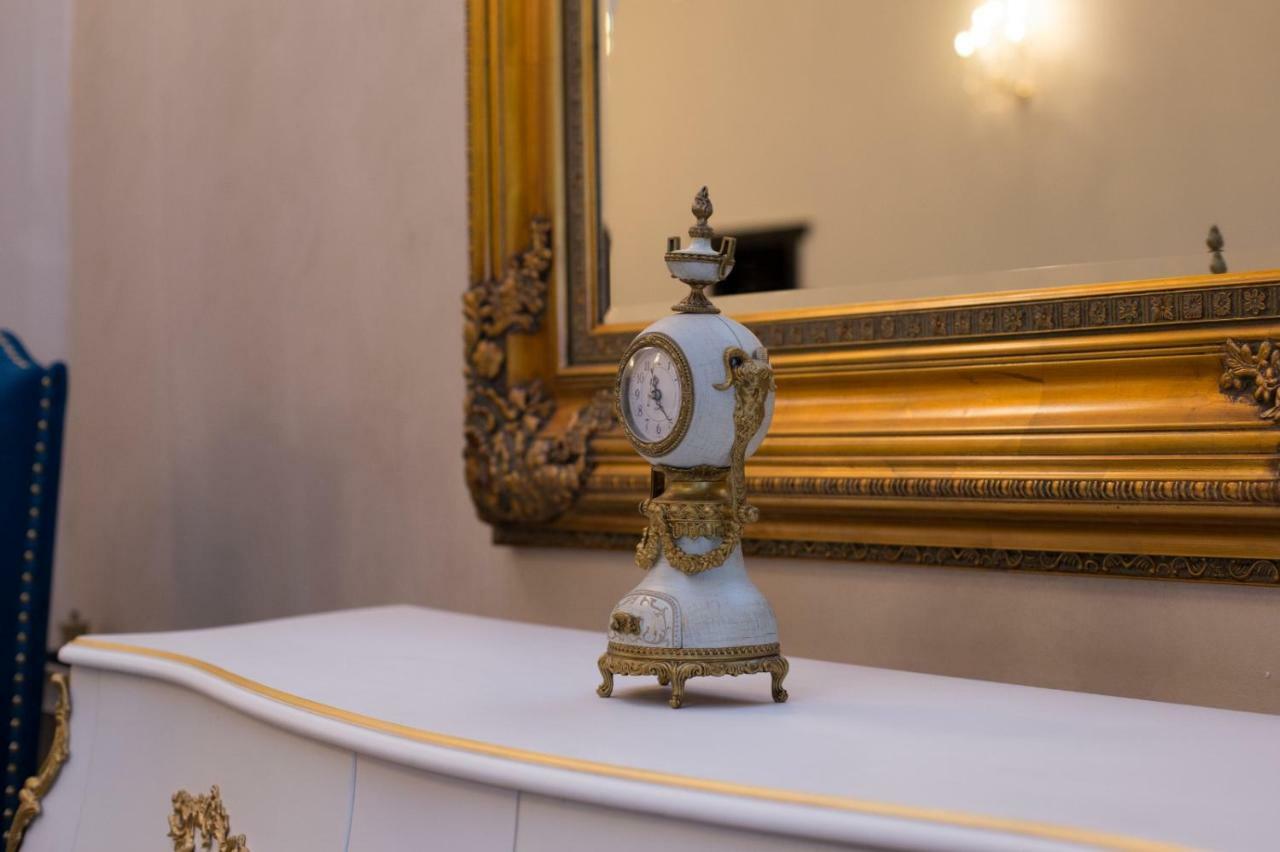 Hotel Boutique Vila Lakastel Σινάια Εξωτερικό φωτογραφία