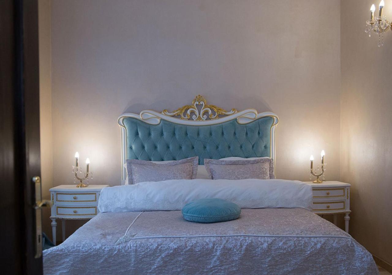 Hotel Boutique Vila Lakastel Σινάια Εξωτερικό φωτογραφία